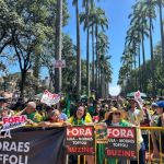 Ato pró-Bolsonaro em BH reúne vereadores, deputados e secretários de Zema