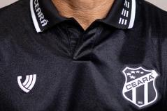 Nova camisa número 3 do Ceará em releitura de 1996