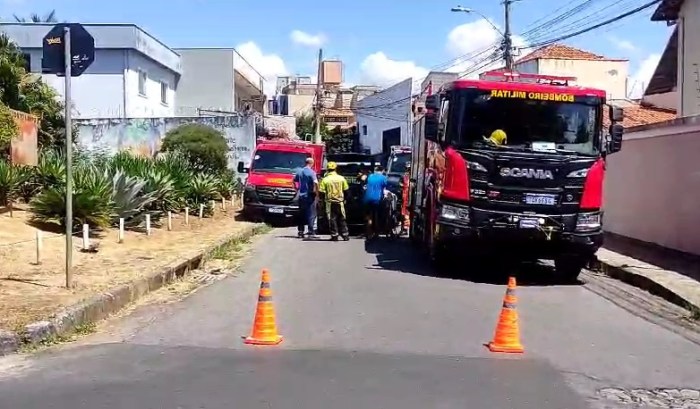Corpo de jovem que estava desaparecida é encontrado enterrado em uma casa Corpo de jovem que estava desaparecida é encontrado enterrado em uma casa