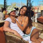Marina Sena e Juliano Floss trocam carícia em viagem; veja fotos