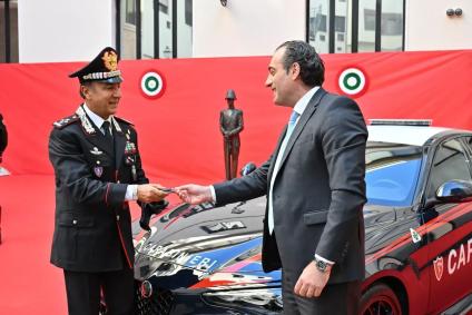 Maserati MC Pura Carabinieri