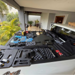 Operação em Goiás apreende mais de 500 mil anfetaminas, 61 armas e R$ 5 milhões