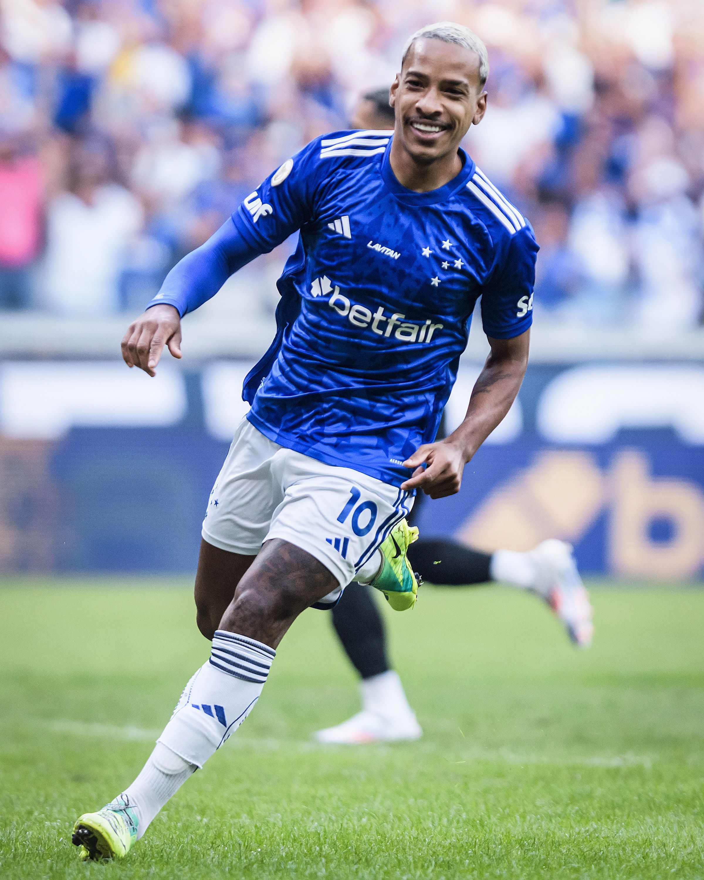 Matheus Pereira, do Cruzeiro, é convocado para a Seleção Brasileira