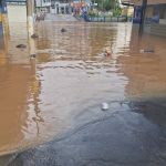 Gestante entra em trabalho de parto em meio à chuva na Zona da Mata de MG
