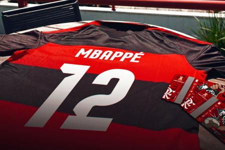 Camisa do Flamengo personalizada para Mbappé