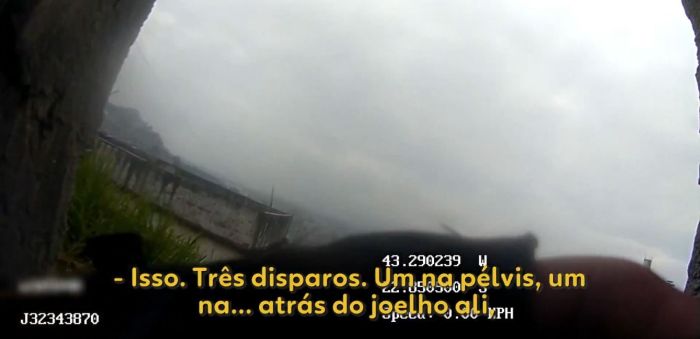 Megaoperação no Rio vídeos mostram momentos em que policiais são baleados