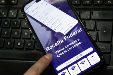 17,4 mil contribuintes precisam ajustar dados