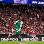 Feyenoord vence fora de casa e derruba 100% do Benfica na Champions