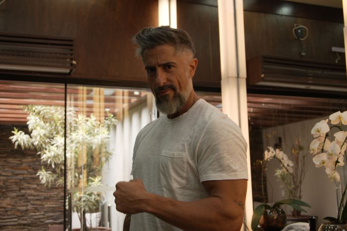 Marcos Mion muda visual para novo filme