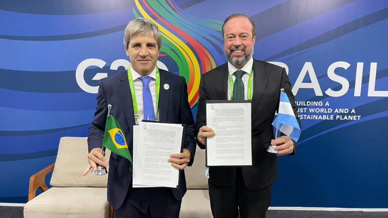 Silveira assina acordo com a Argentina para reduzir o preço do Gás Natural