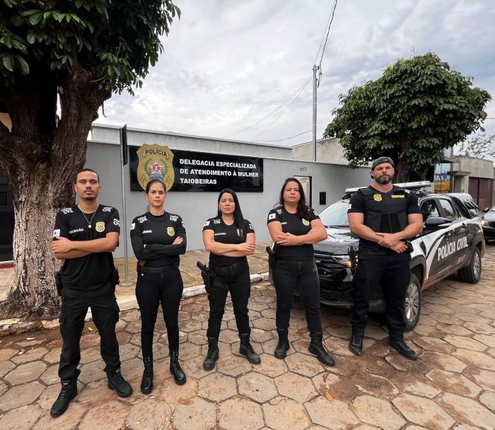 Equipe da Polícia Civil em Operação Amparo em Montes Claros