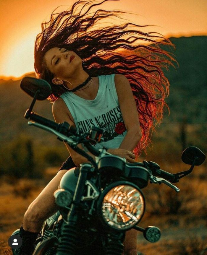 Moda “Motomoda” e Estilo Marítimo: Tendências Fashion