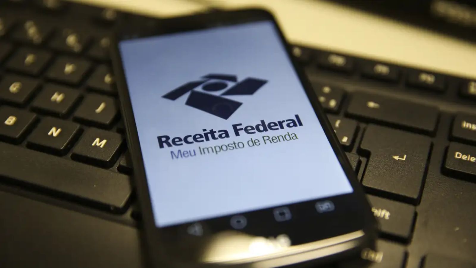 Dicas para investir a restituição do Imposto de Renda 2026