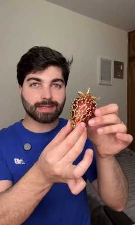 Marcos Souza experimentou o morango do amor de R$ 2 mil