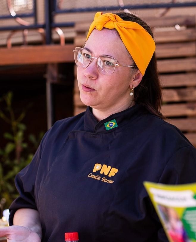 Camilla Barreto dona da confeitaria exclusiva para pets em Juiz de Fora.