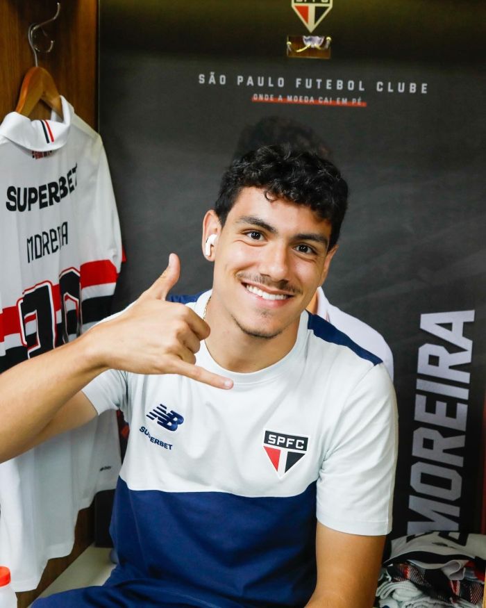 Moreira no vestiário antes de São Paulo e Palmeiras pela quarta rodada da Série A