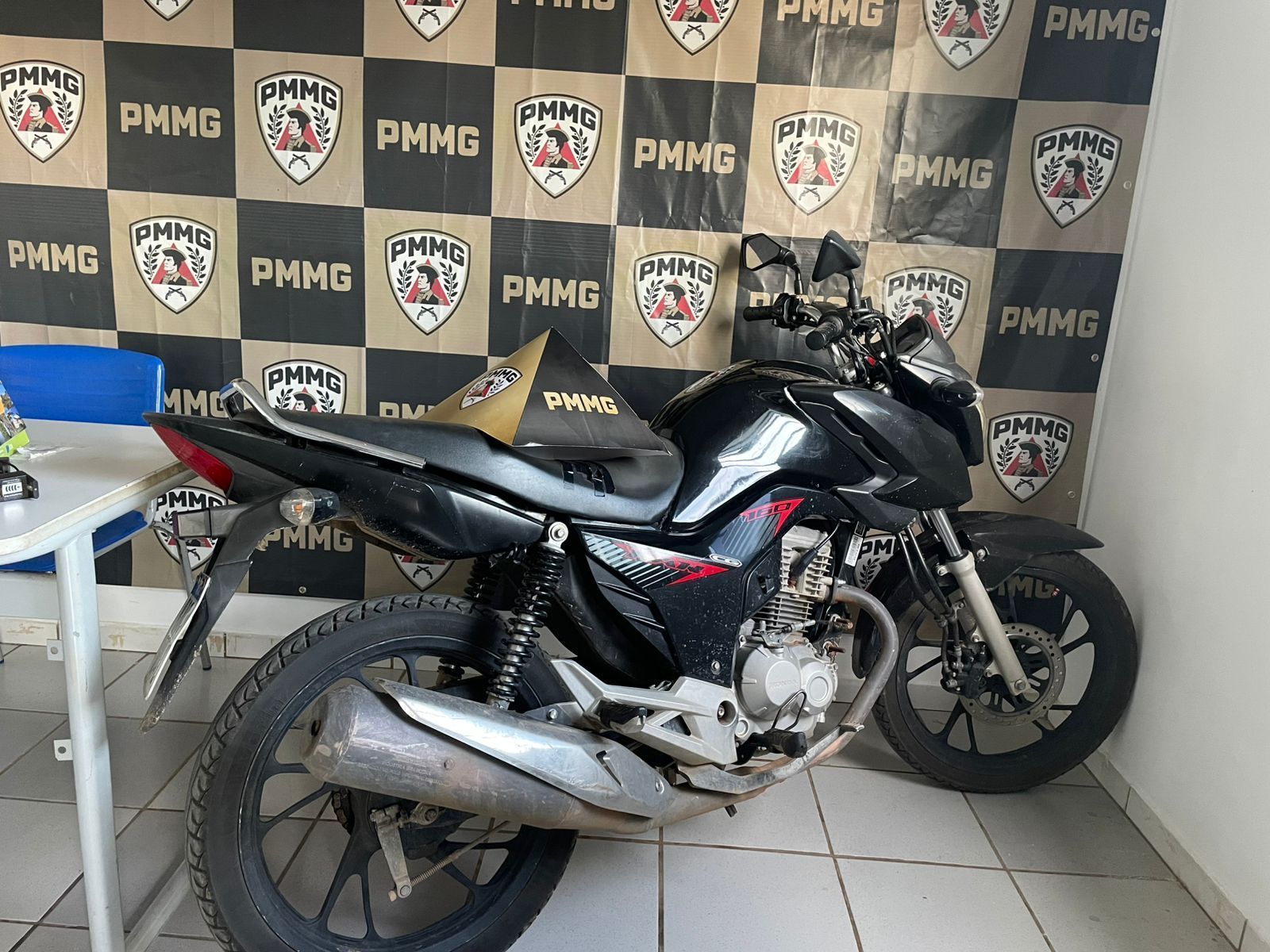 Homem é detido com motocicleta suspeita de clonagem em Pintópolis, no Norte de Minas