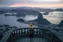 Fotos da taça do Super Mundial no Cristo Redentor