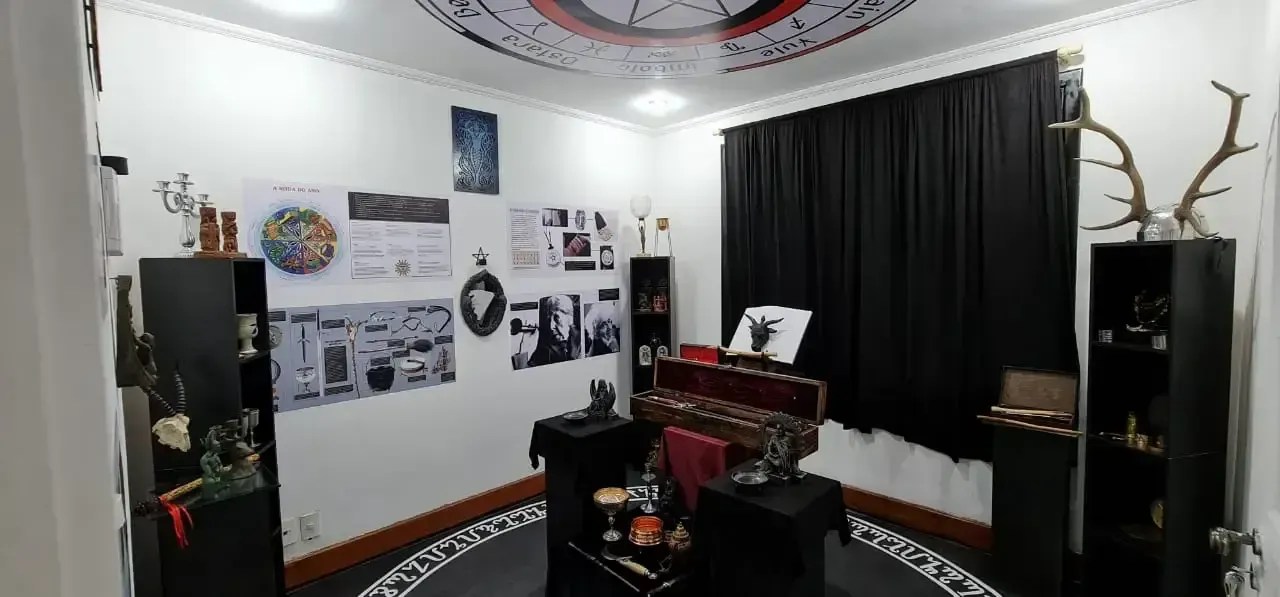 Veja como visitar o Museu de Magia e Bruxaria na Vila Madalena, em SP