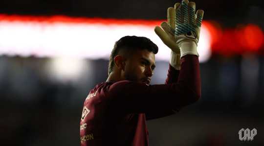Mycael, goleiro do Athletico-PR