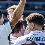 Napoli vence Empoli fora e segue na liderança do Campeonato Italiano