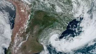 O que é o ciclone bomba que pode se formar no Brasil e quais os riscos