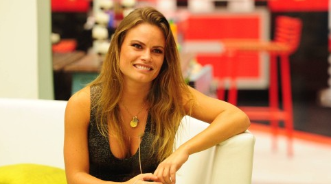 Natália (BBBs 8 e 13)