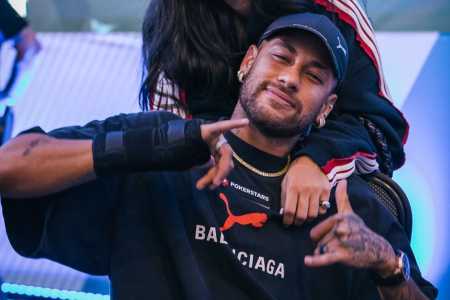 Neymar é uma grande fã de poker