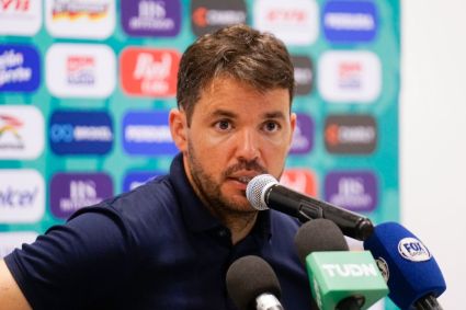 Fotos de Nicolás Larcamón, novo técnico do Cruzeiro