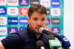 Fotos de Nicolás Larcamón, novo técnico do Cruzeiro