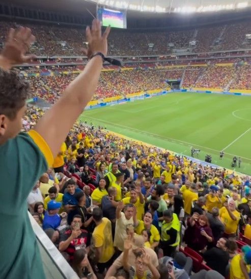 Em jogo da Seleção Brasileira, Nikolas Ferreira ironiza ministros do STF que também foram ao estádio