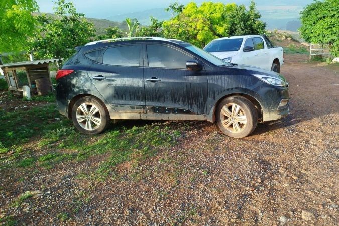 Operação do Ministério Público resulta em apreensão de dinheiro, veículos e prisão em flagrante no Sul de Minas