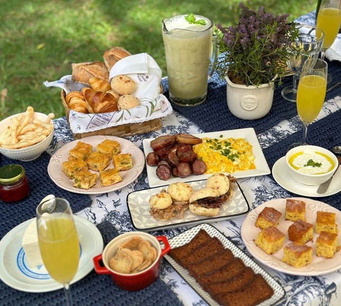 Brunch Vila da Lavanda tem duas horas de duração e pode ser reservado aos sábados, domingos e feriados