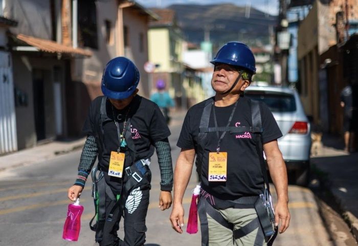 A iniciativa envolveu o Mahku (Movimento dos Artistas Huni Kuin) — grupo de artistas indígenas da Terra Indígena do Rio Jordão (AC)
