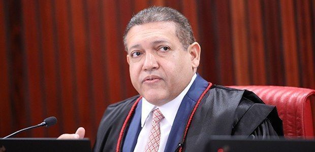STF mantém arquivamento de caso envolvendo Ricardo Barros em suspeitas sobre compra de vacinas