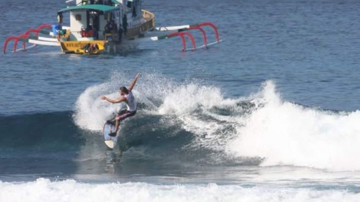 O lifestyle de Felipe Gobbi: surf, arte e escolhas fora do padrão