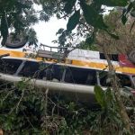Acidente com ônibus em ribanceira deixa ao menos 8 mortos em Alagoas