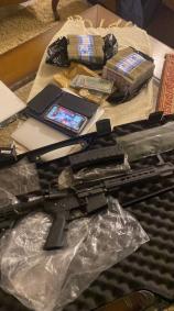 Fotos da ação da Polícia Federal durante a operação Dakovo, contra tráfico de armas