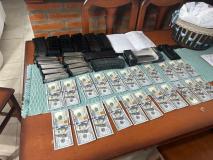 Fotos da ação da Polícia Federal durante a operação Dakovo, contra tráfico de armas
