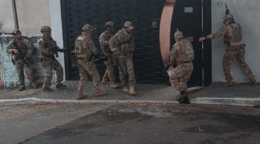 Fotos da ação da Polícia Federal durante a operação Dakovo, contra tráfico de armas