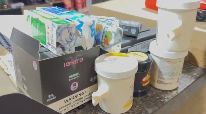 Em São Paulo, parte do bando manipulava as drogas, misturado a solventes e aromatizantes
