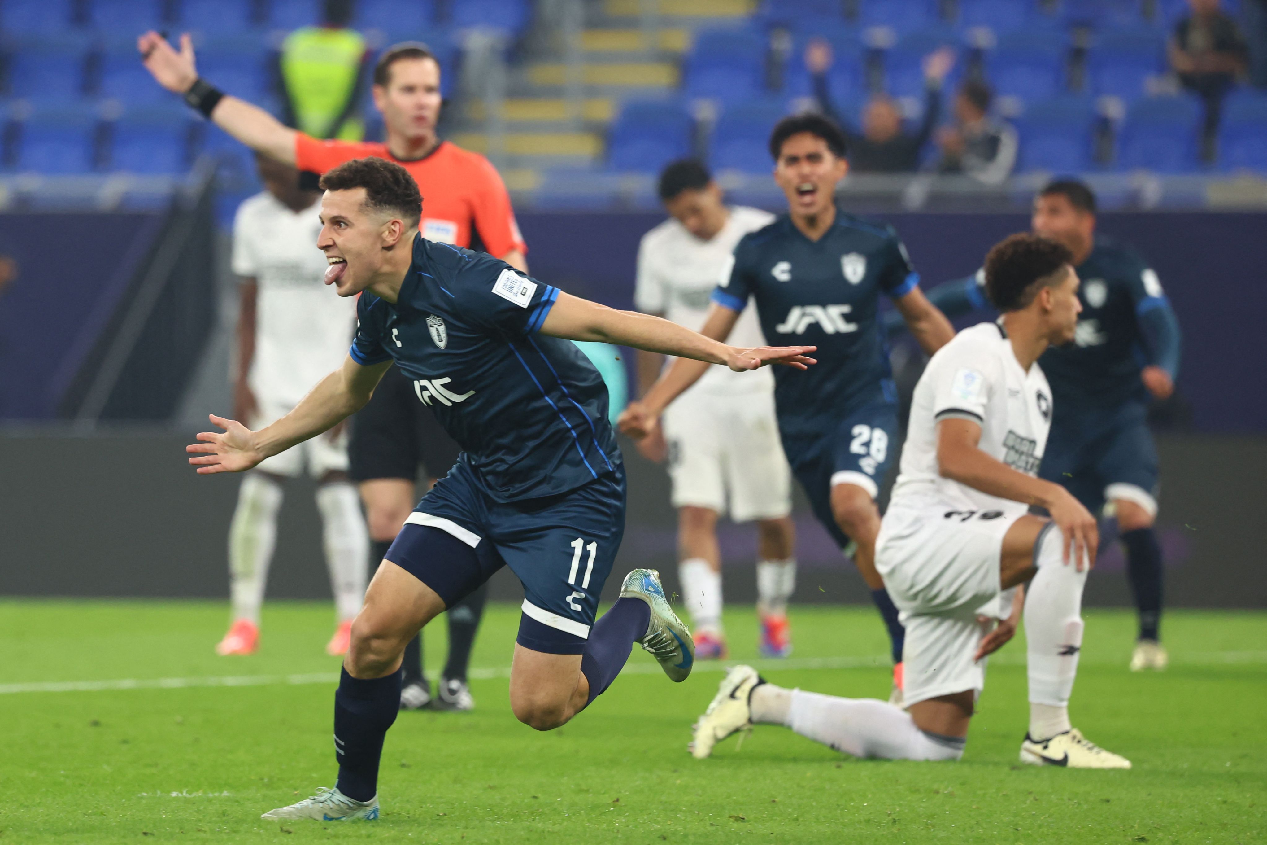 Botafogo é goleado pelo Pachuca e está eliminado da Copa Intercontinental