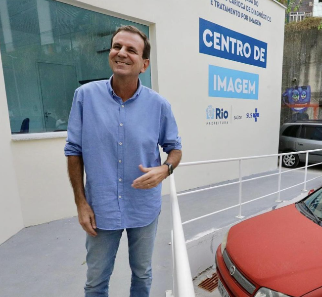 Eduardo Paes é reeleito prefeito do Rio de Janeiro em primeiro turno
