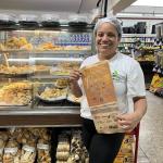 Pão combina com poesia? Em Itabira, sacos de pão terão versos de Drummond e outros poetas