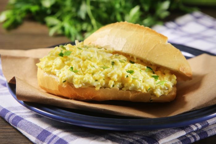 Pão com ovo é destaque da chef de cozinha para alimentação da Xepa
