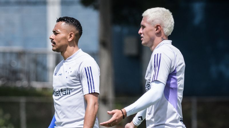Cruzeiro acerta venda de atacante para time japonês e garante quantia milionária
