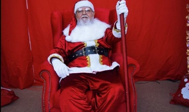 Papai Noel fatura até R$ 25 mil no período de Natal: 'Trabalho muito gratificante', diz o bom velhinho