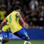Paquetá fecha 2024 pela Seleção Brasileira com amarelo em mais da metade dos jogos