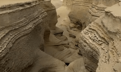 Após assalto, turistas brasileiros andam 25 km em deserto no Peru