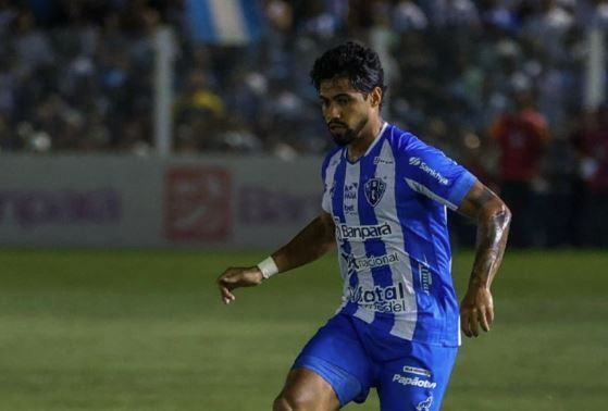 Paysandu vence Brusque, garante permanência na Série B e rebaixa adversário